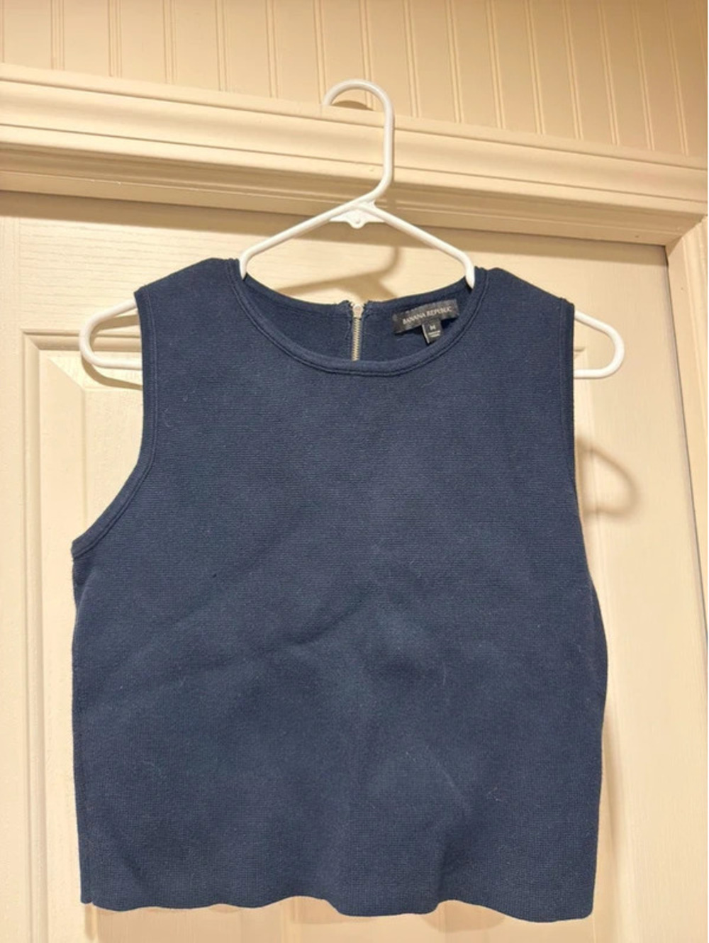 Banana Republic Navy Sleeveless Knit Top Full Back Zip Crew Neck